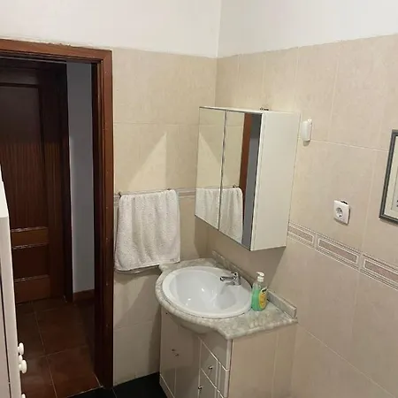 Gasthuis Quarto Duplo Espacoso Em Alfama Lissabon